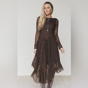 Three Bird Nest Lace Story Long Sleeve Midi Dress